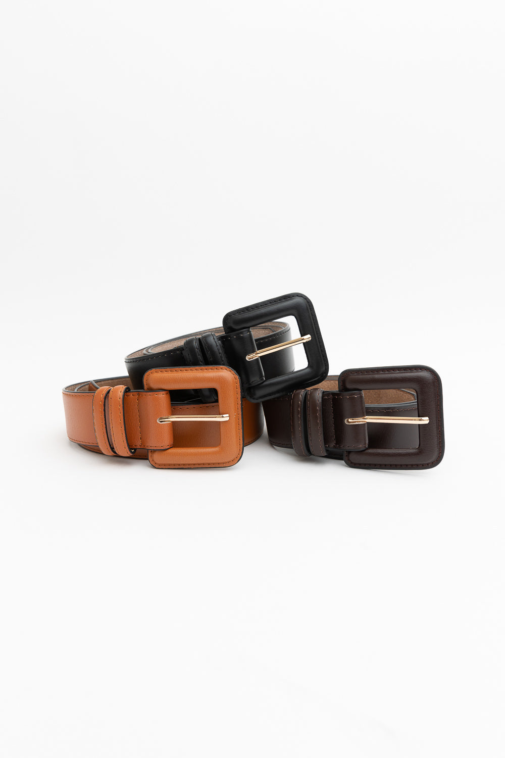 Sleek Square-Buckle Genuine Leather Belt in black with a modern square buckle, showcasing its luxurious texture and stylish design.