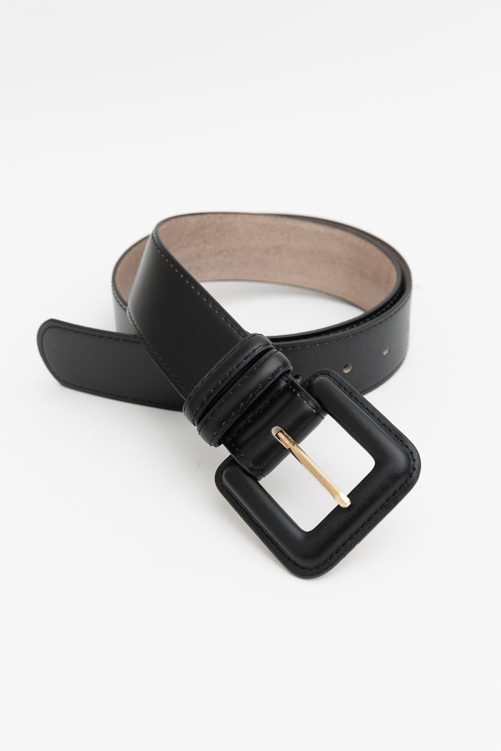 Sleek Square-Buckle Genuine Leather Belt in black with a modern square buckle, showcasing its luxurious texture and stylish design.