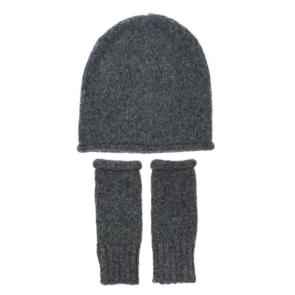 Charcoal Essential Knit Alpaca Beanie, handmade in Peru, showcasing its slouchy design and luxurious texture.