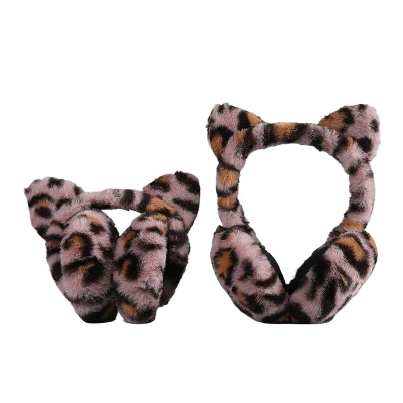 Leopard print earmuffs made of plush material, designed for autumn and winter, providing windproof protection and stylish comfort.