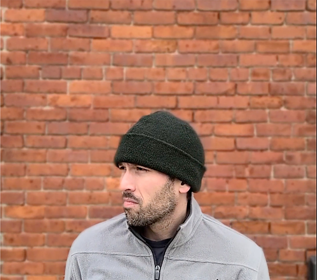 USA Alpaca Watch Cap featuring a classic design, made from 80% US alpaca fiber and a soft microfleece lining, perfect for warmth and comfort.