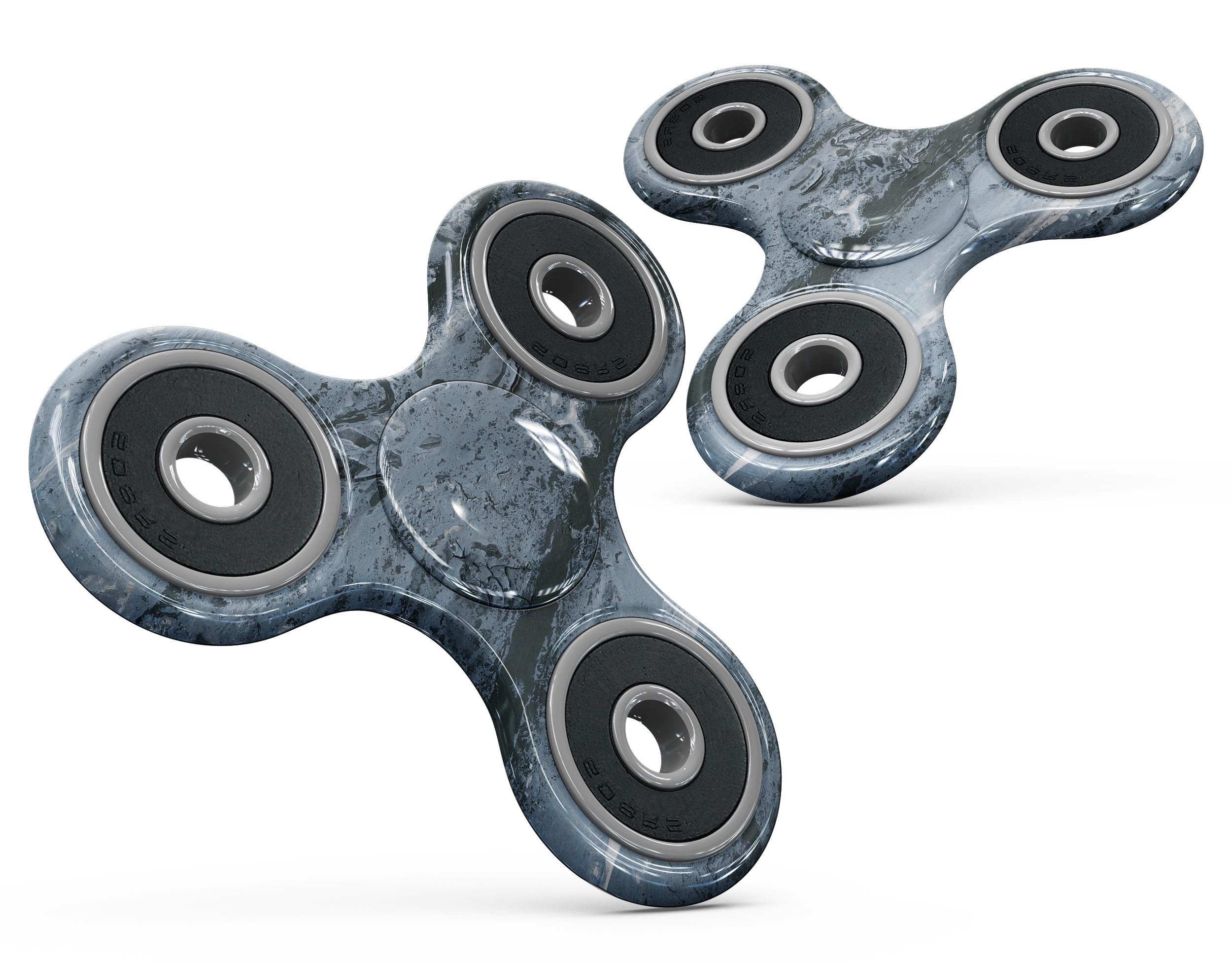 Abstract Wet Paint Soft Blue Full-Body Skin-Kit for fidget spinner, showcasing vibrant colors and unique design.