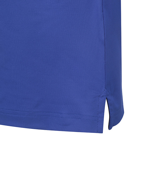 ANEW Golf Men Sleeve Signature Logo T-Shirt in R/Blue, showcasing the stylish design and breathable fabric.