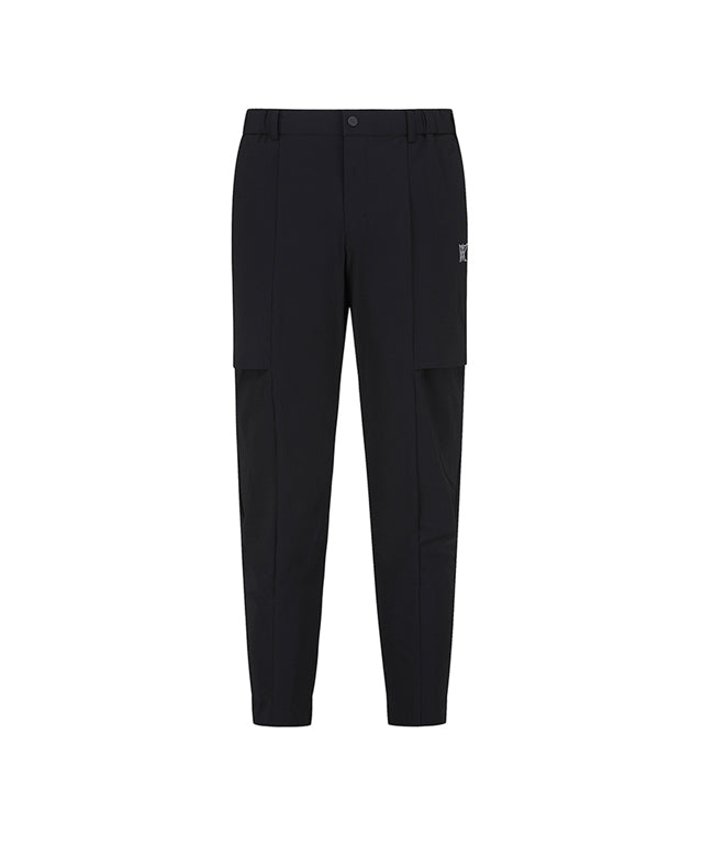 ANEW Golf Men Tricot Ventilation Long Pants in black, showcasing a modern jogger design with mesh ventilation and multiple pockets.