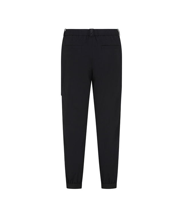 ANEW Golf Men Tricot Ventilation Long Pants in black, showcasing a modern jogger design with mesh ventilation and multiple pockets.