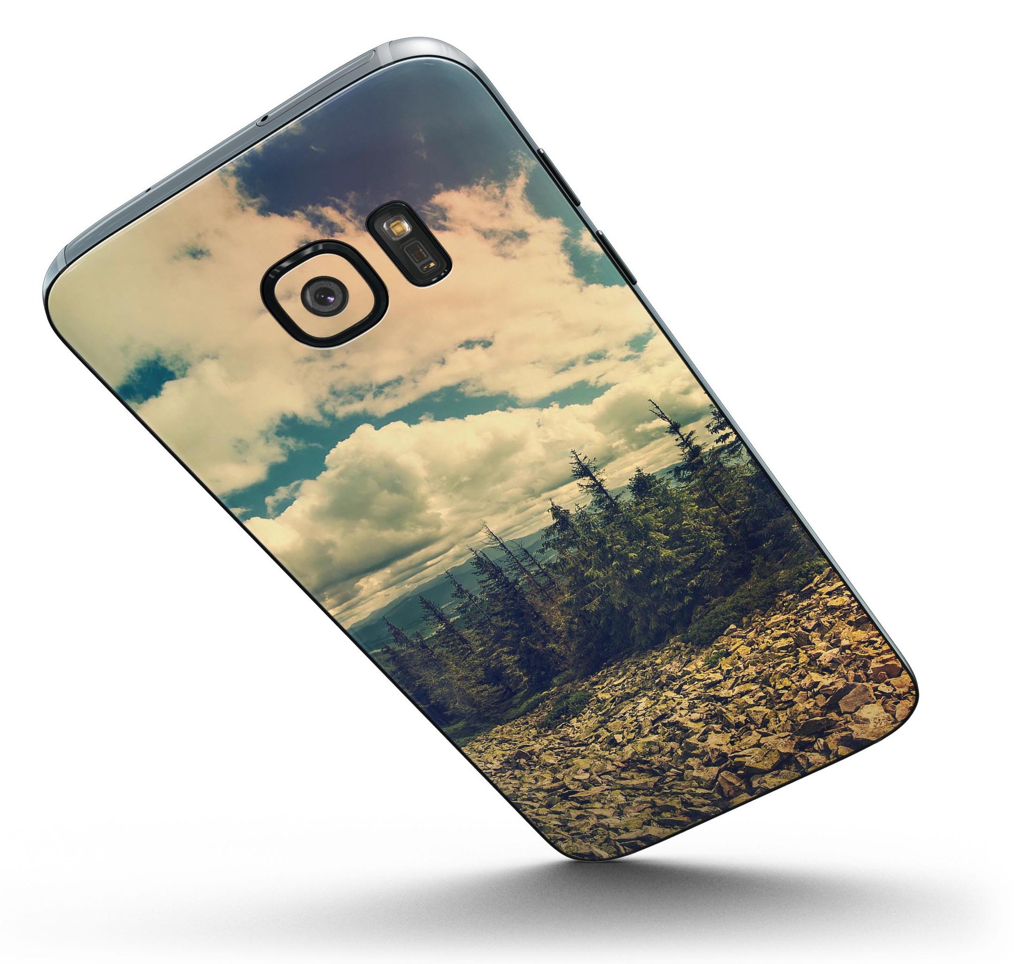 Beautiful Scenic Mountain View Skin-Kit for Samsung Galaxy S7/S7 Edge, showcasing vibrant mountain scenery on premium vinyl.