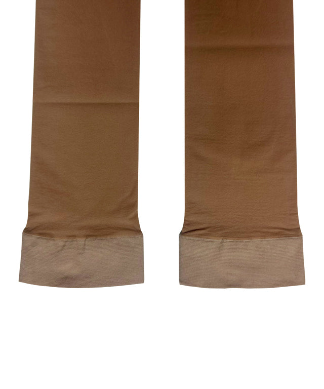 BENECIA 12 40D Sun Protection Golf Arm Sleeves in a stylish design, made from nylon and polyurethane for UV protection.