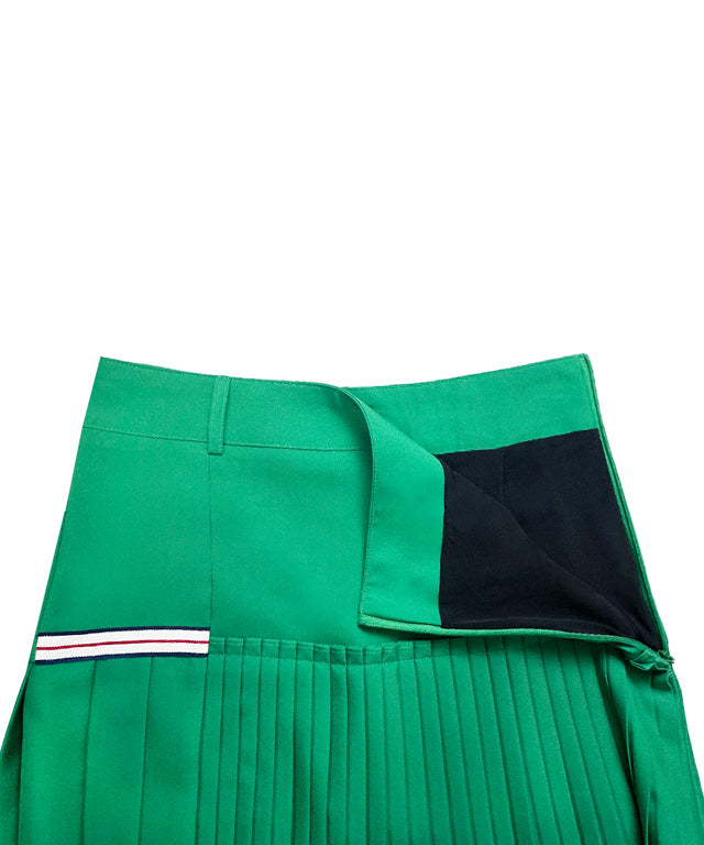 BENECIA 12 Asymmetric Culottes in Green, showcasing unique design and fabric texture.