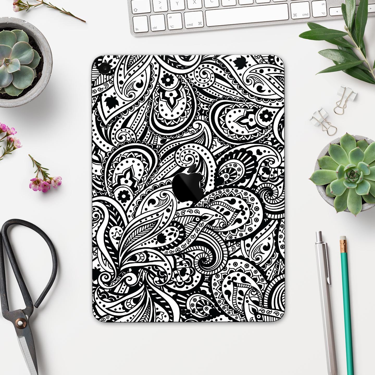 Black and White Aztec Paisley skin decal for Apple devices, showcasing intricate patterns and premium finish.