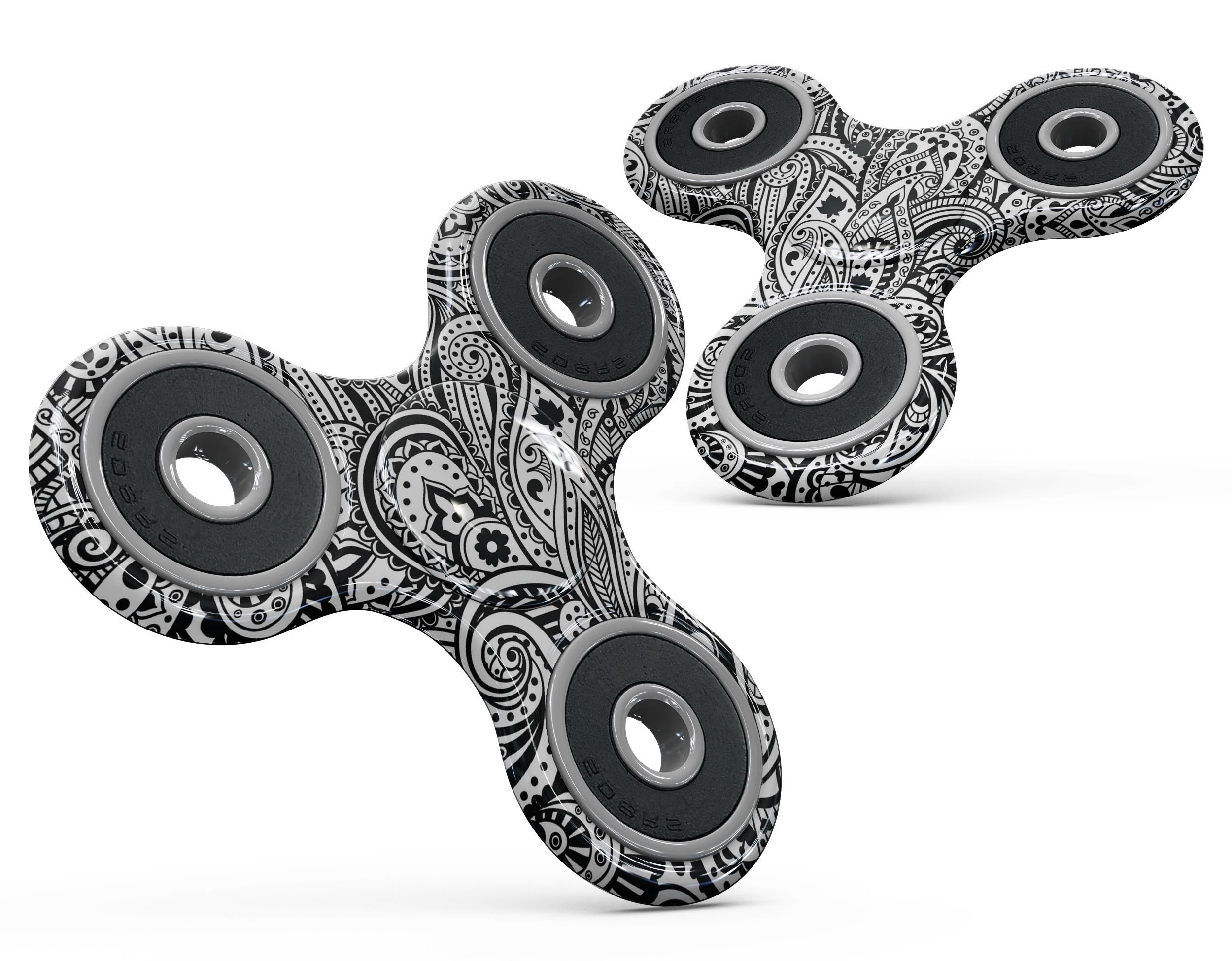 Black and white Aztec paisley design skin kit for fidget spinner, showcasing intricate patterns and premium vinyl material.