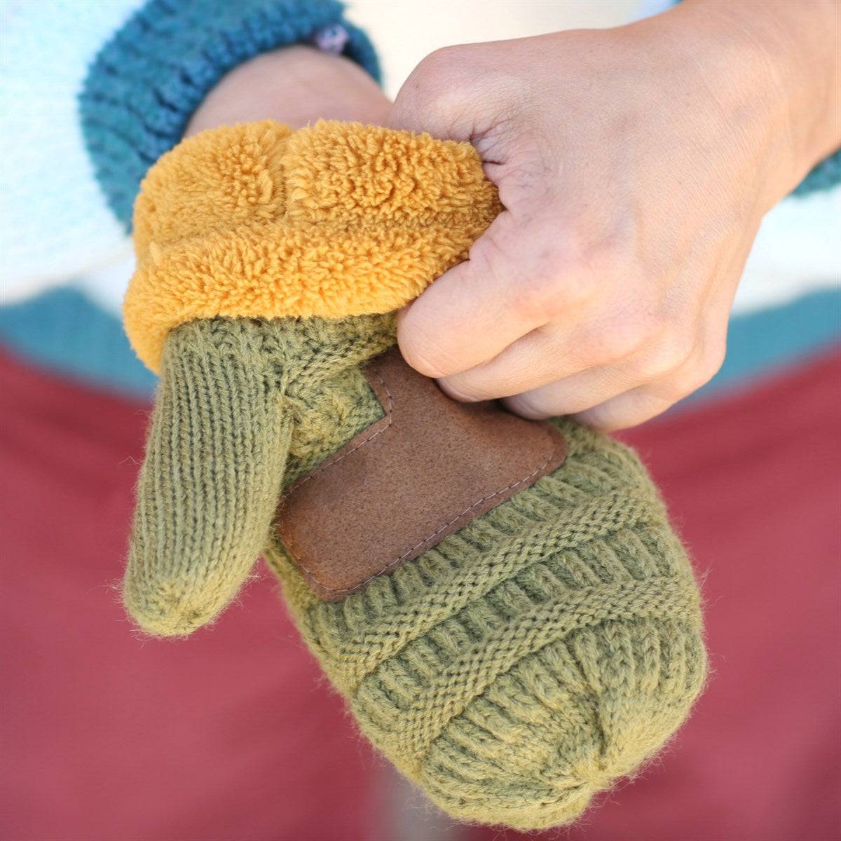 CC Mittens Color-Block featuring trendy color-blocking design and soft faux fur lining, perfect for winter wear.