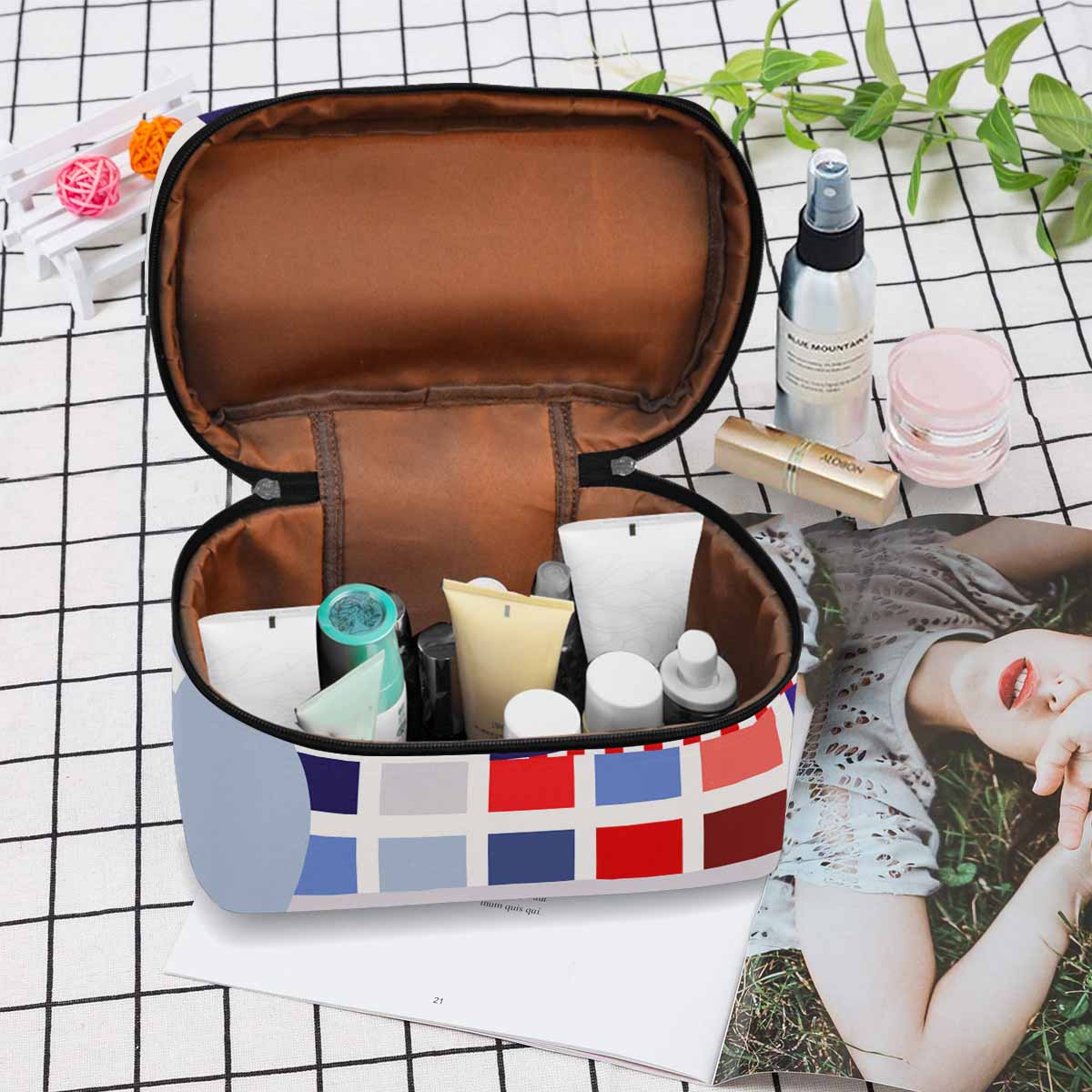 Stylish cosmetic bag with multiple compartments, water-resistant material, and secure zipper closure, ideal for travel and organization.