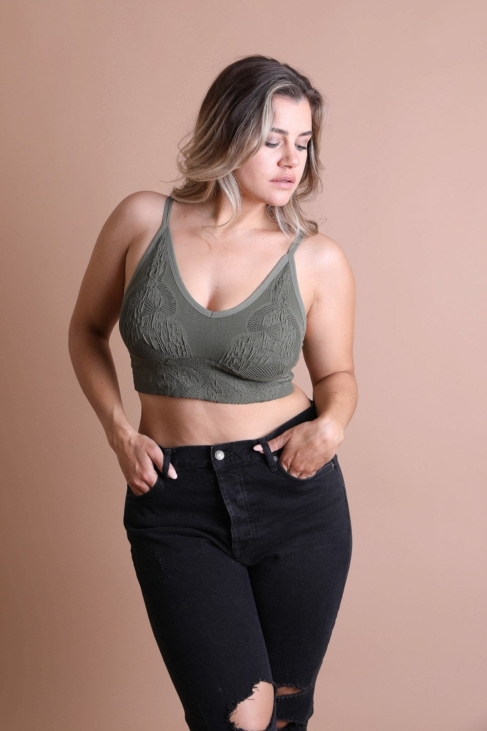 Curvy Seamless Padded Textured Brami Plus in stylish design, featuring adjustable straps and textured pattern.