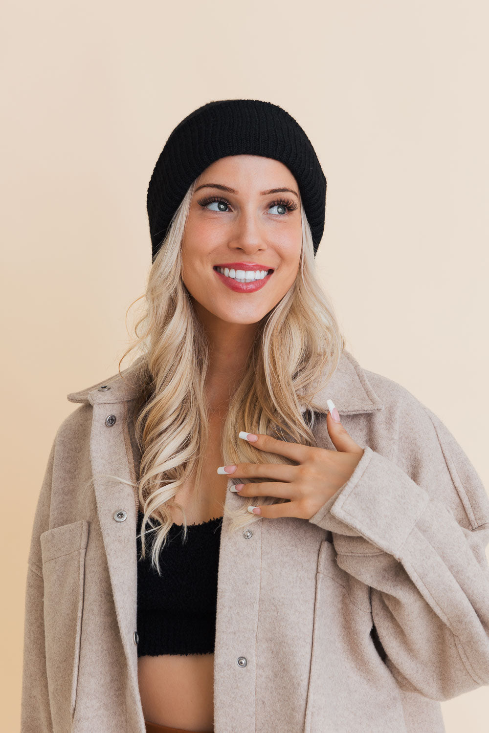 Eco Friendly Chic Knit Beanie made from sustainable materials, featuring a stylish knit design in a cozy fit.