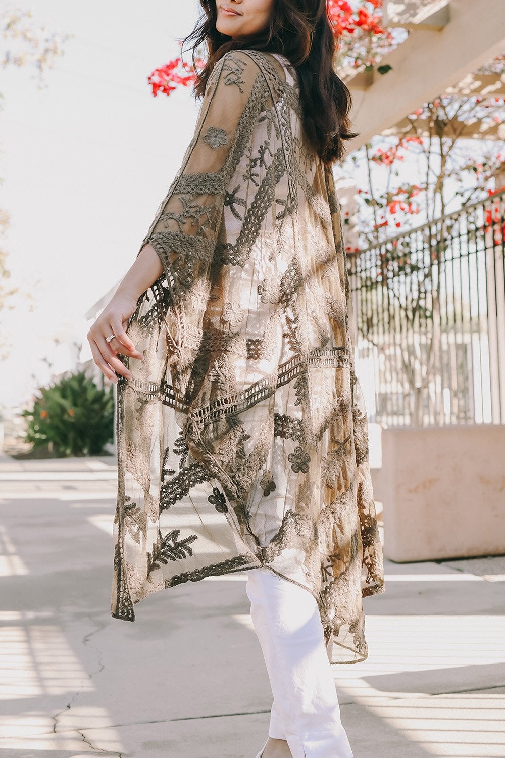 A lightweight embroidered mesh leaf kimono in various colors, perfect for spring and summer outfits, featuring intricate leaf patterns.