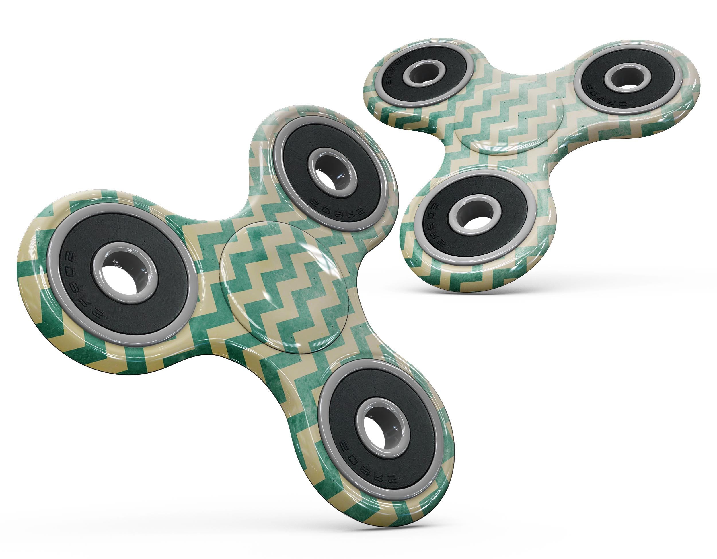 Faded Green Chevron Pattern Full-Body Skin-Kit for fidget spinner, showcasing vibrant colors and precise fit.