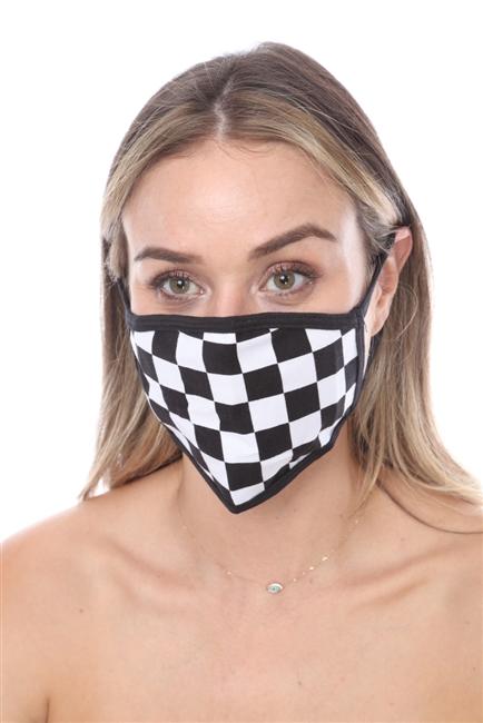 FASHION MASK SW578 featuring a black and white checkers print, designed for comfort and style with double-layer protection.