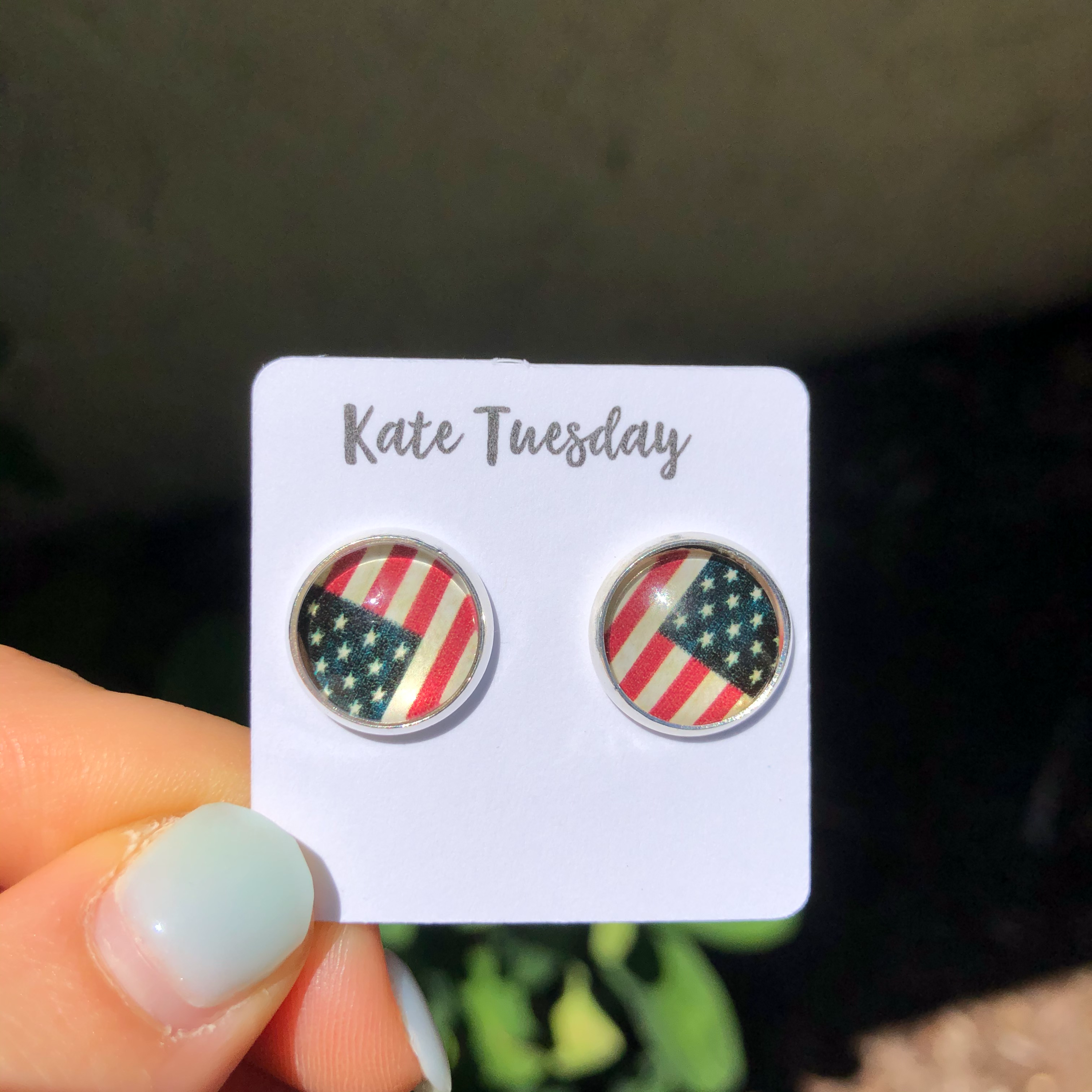 A pair of 12 mm 4th of July stud earrings featuring a patriotic design, nickel and lead-free materials, perfect for Independence Day celebrations.