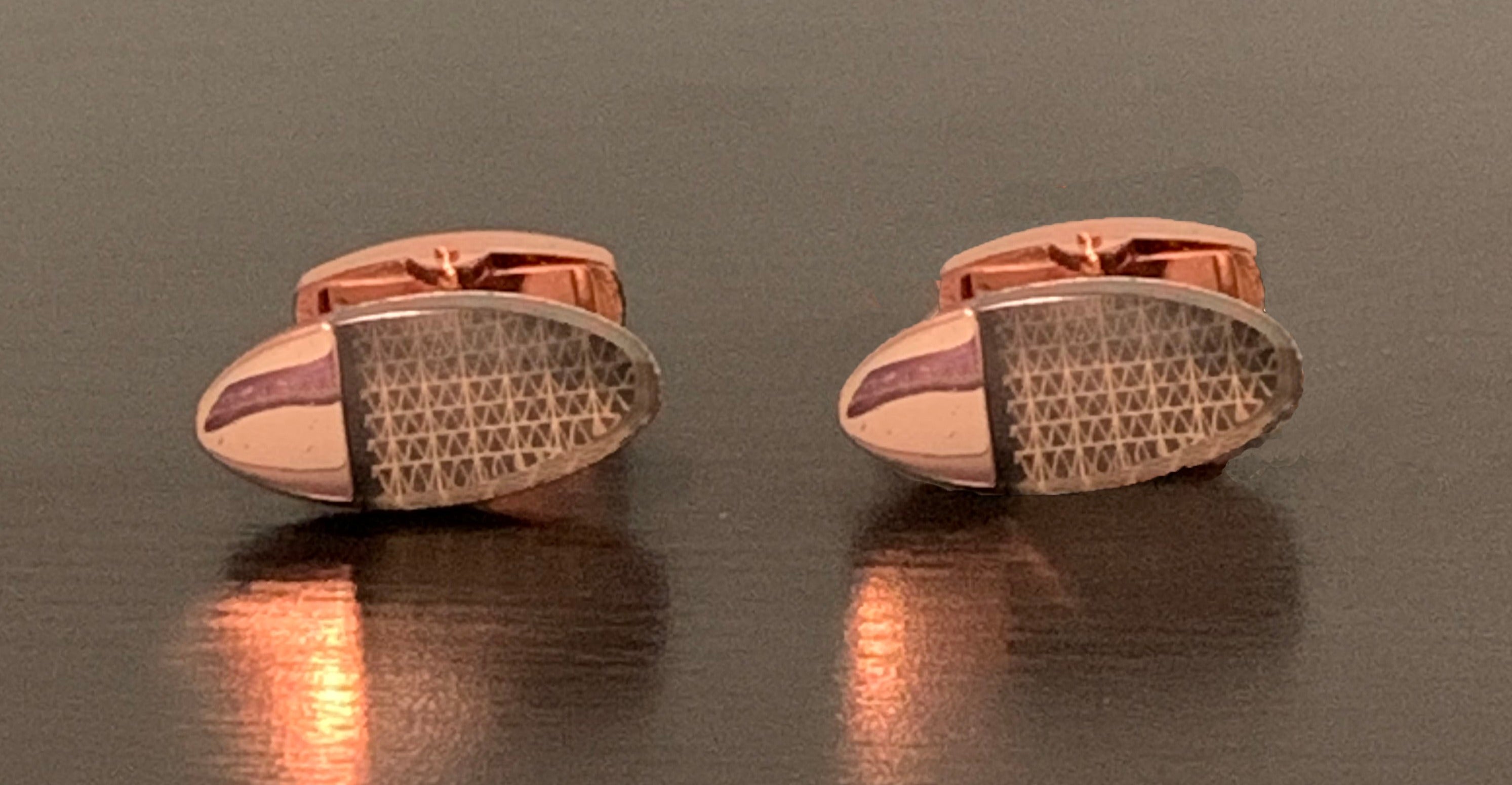 Elegant Golden Pill Cufflinks with a rose gold finish and looking glass pattern, perfect for formal occasions.