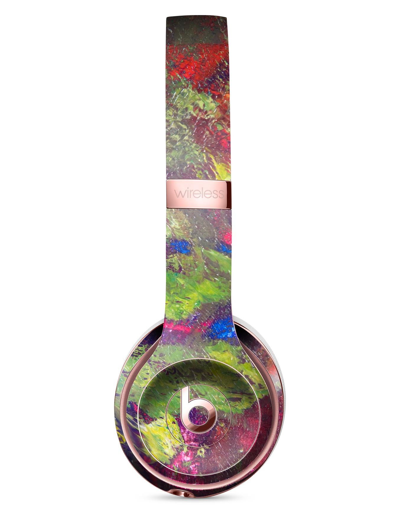 Green and Red Wet Oil Paint Skin Kit for Beats by Dre Solo 3 Wireless Headphones, showcasing vibrant colors and precise fit.