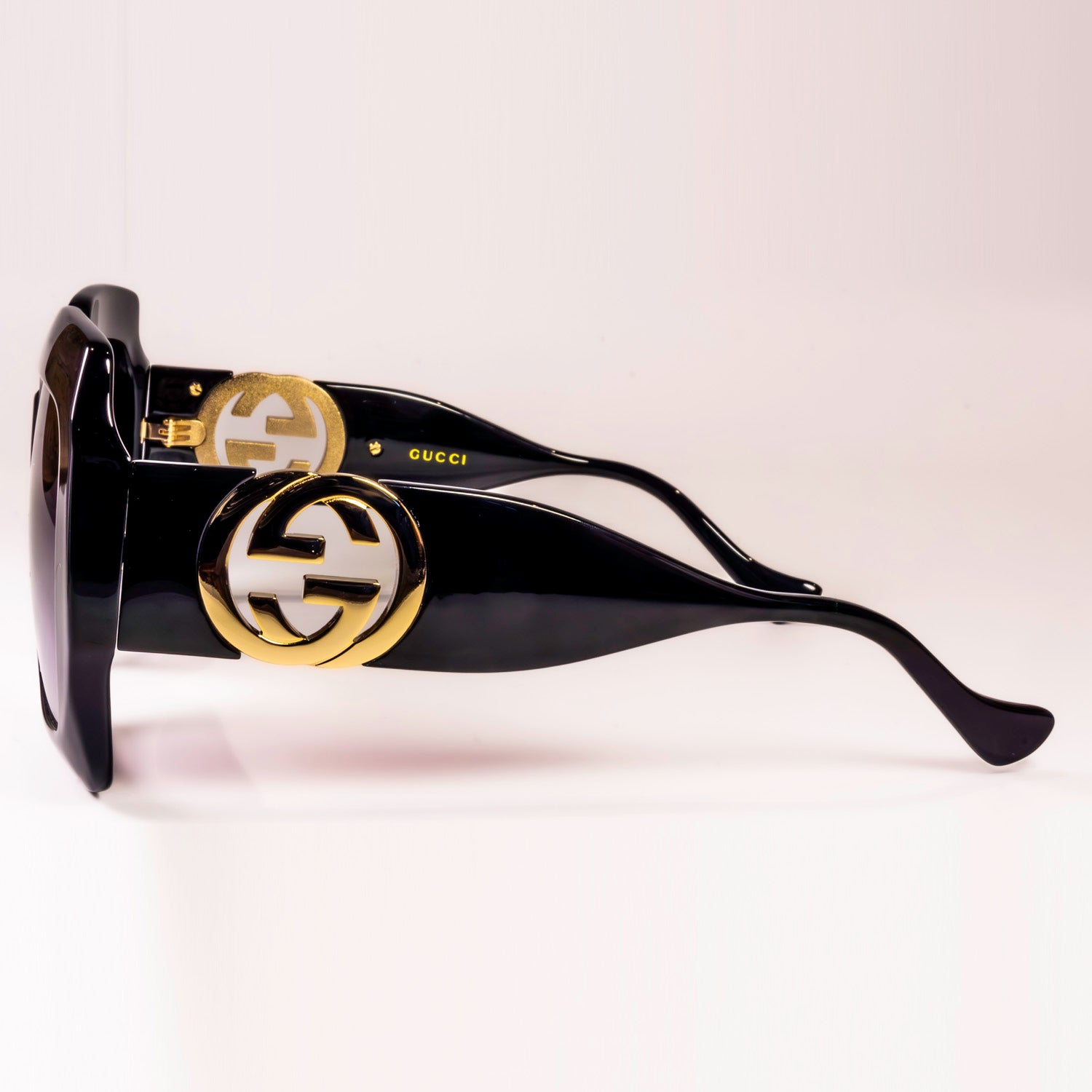 Gucci GG1022S Sunglasses featuring a full rim square frame made of acetate, showcasing a stylish design.