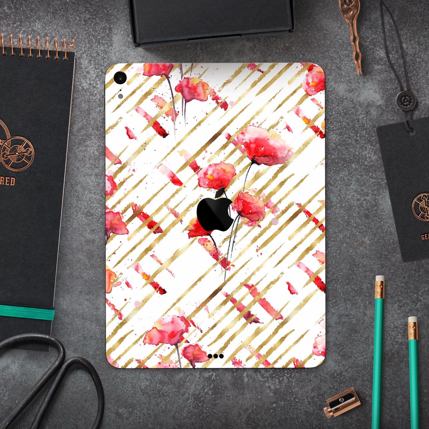 Karamfila Watercolo Poppies V10 full-body skin decal for Apple devices, featuring vibrant poppy design and premium 3M materials.