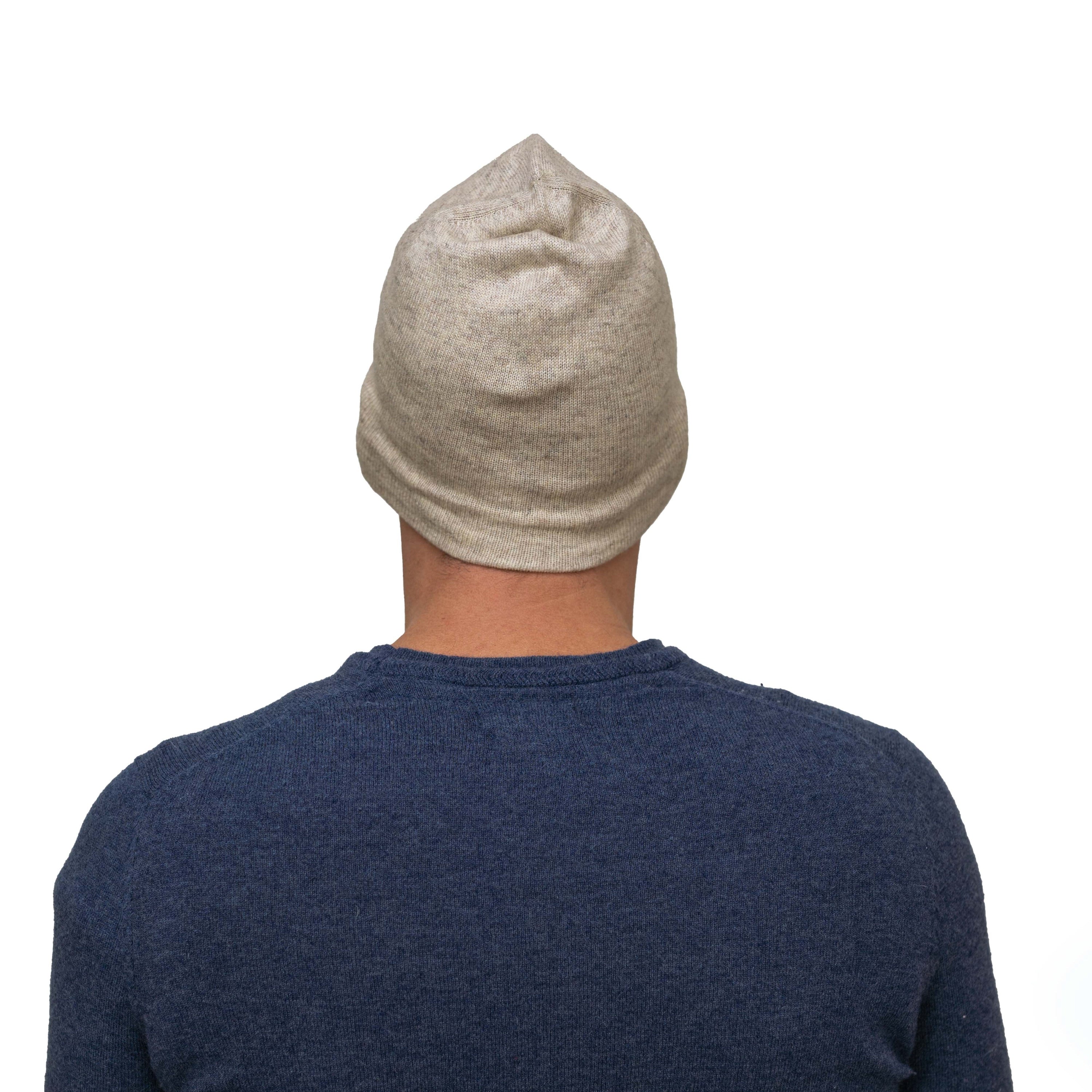 Beige Kaschmirmütze Beanie glatt, handgewebt in Nepal, aus 100% Kaschmir, unisex Design.