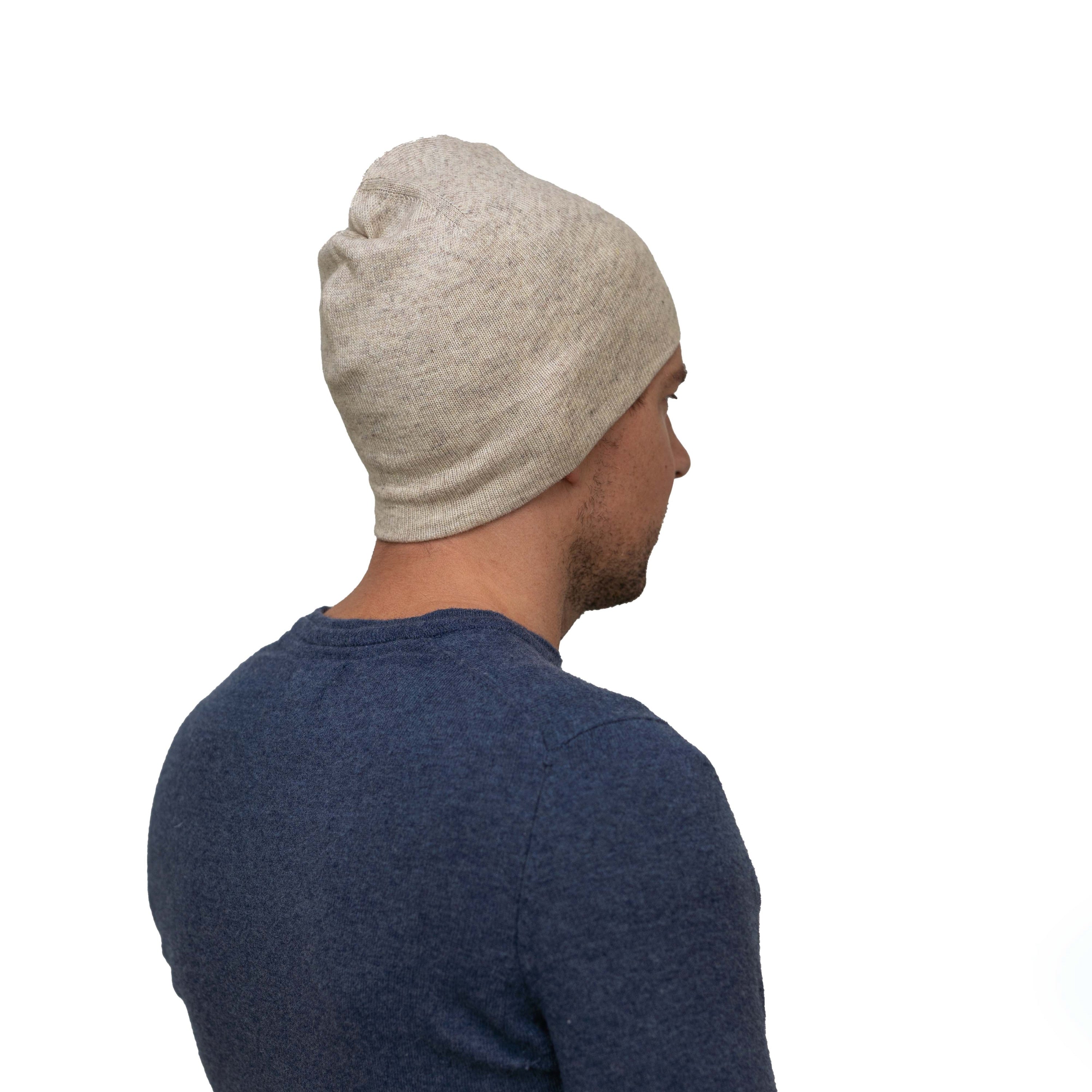 Beige Kaschmirmütze Beanie glatt, handgewebt in Nepal, aus 100% Kaschmir, unisex Design.