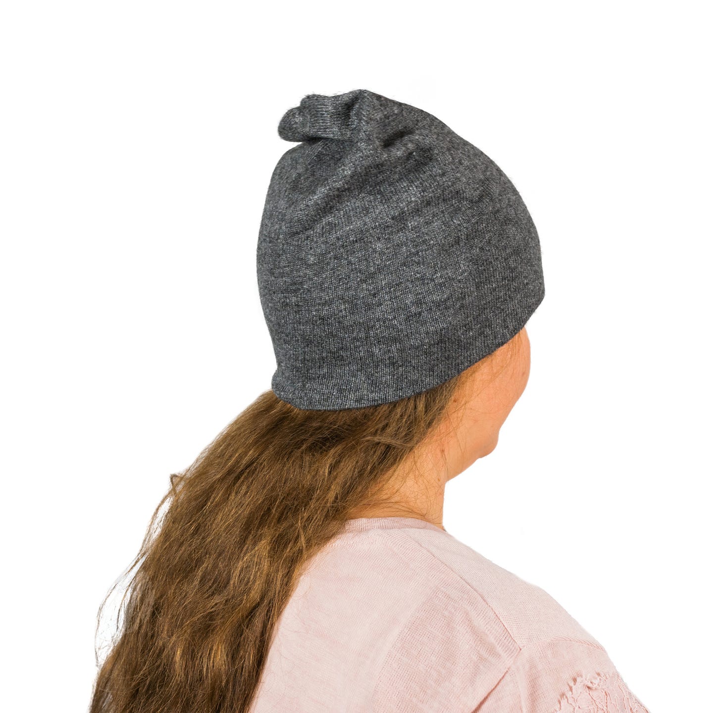 Elegante dunkelgraue Kaschmirmütze Beanie, handgewebt in Nepal, aus 100% Kaschmir, leicht und unisex.