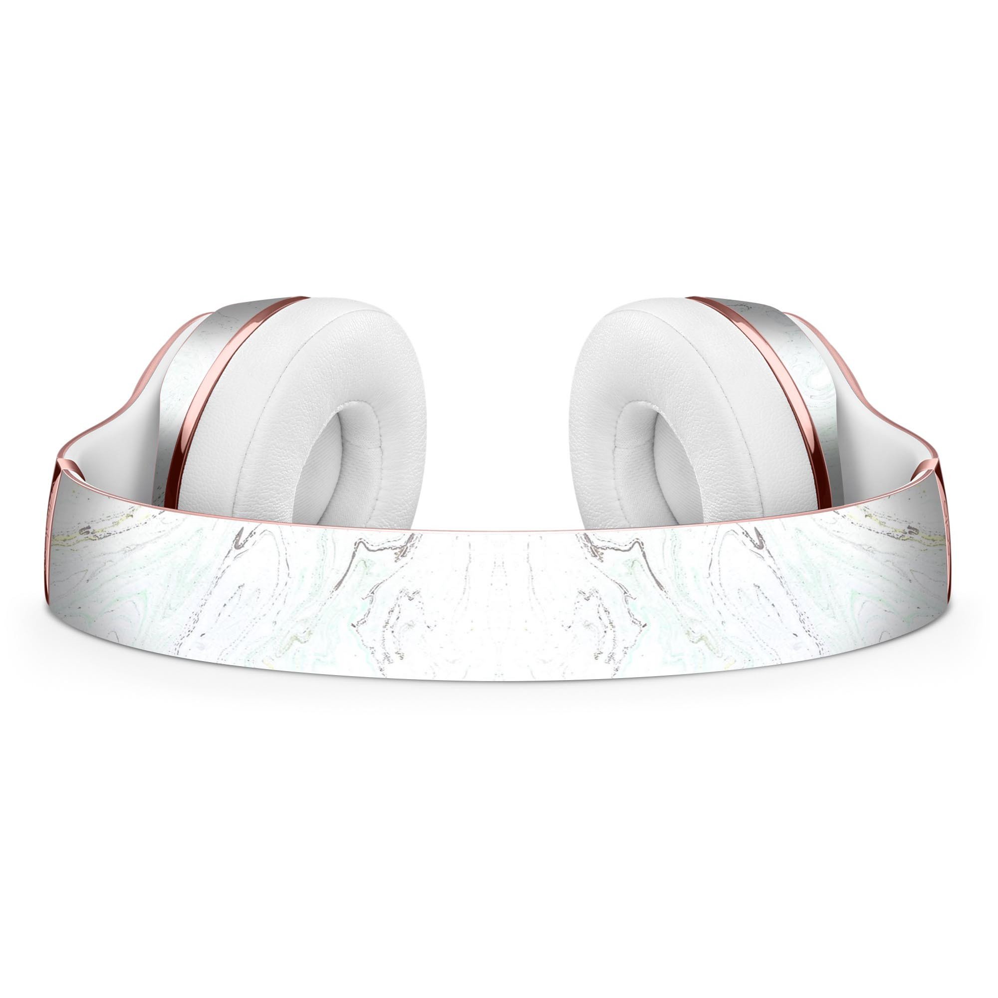 Marble Textures Full-Body Skin Kit for Beats by Dre Solo 3, showcasing a stylish design that fits perfectly on the headphones.