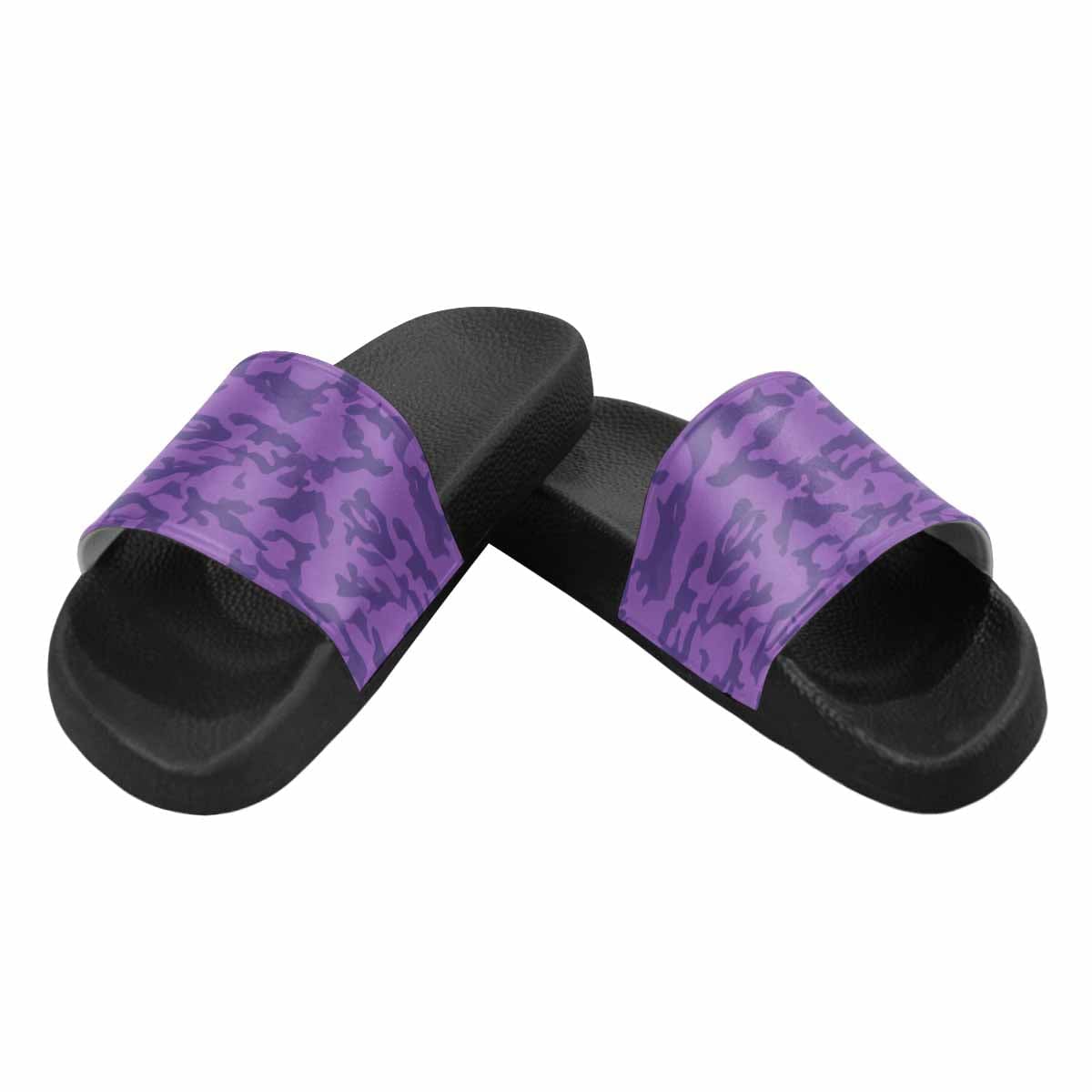 A pair of stylish men's slide sandals featuring lightweight PVC straps and a comfortable sole, perfect for casual wear.