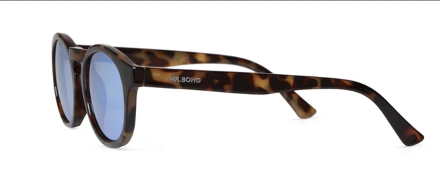 MR BOHO Kids Jordaan KAH-14 glasses featuring a full-rimmed rectangular frame in brown acetate, designed for unisex wear.