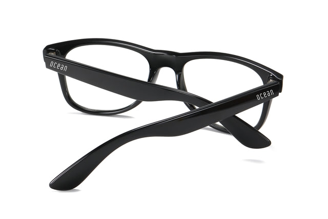 OCEAN GLASSES APPLE 2140.1 featuring a full-rimmed round black frame, suitable for unisex wear.