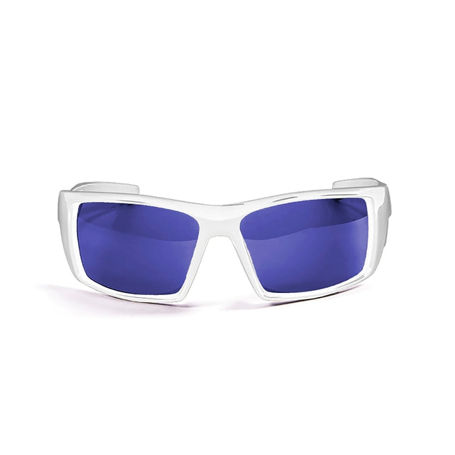 OCEAN GLASSES ARUBA 3201.2 featuring a full-rimmed white frame, designed for unisex wear, made from durable TR90 material.