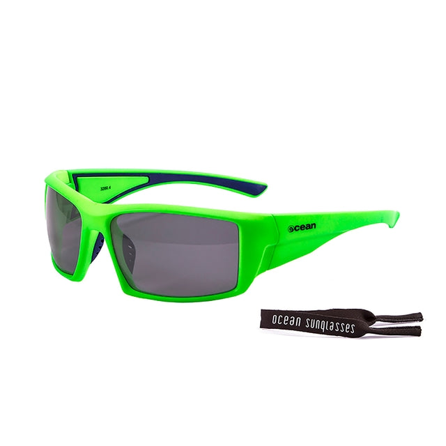 OCEAN GLASSES ARUBA 3200.4 in vibrant green color with a full-rimmed warp frame, suitable for unisex wear.