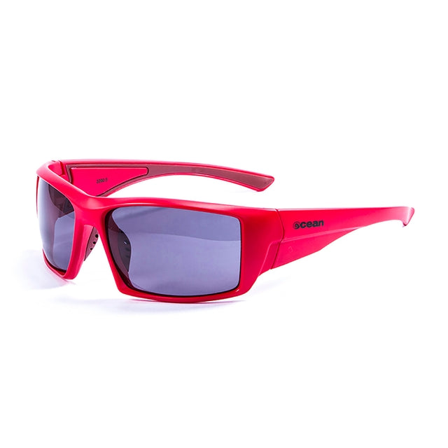 OCEAN GLASSES ARUBA 3200.5 in vibrant red color with full-rimmed warp frame design, suitable for unisex wear.