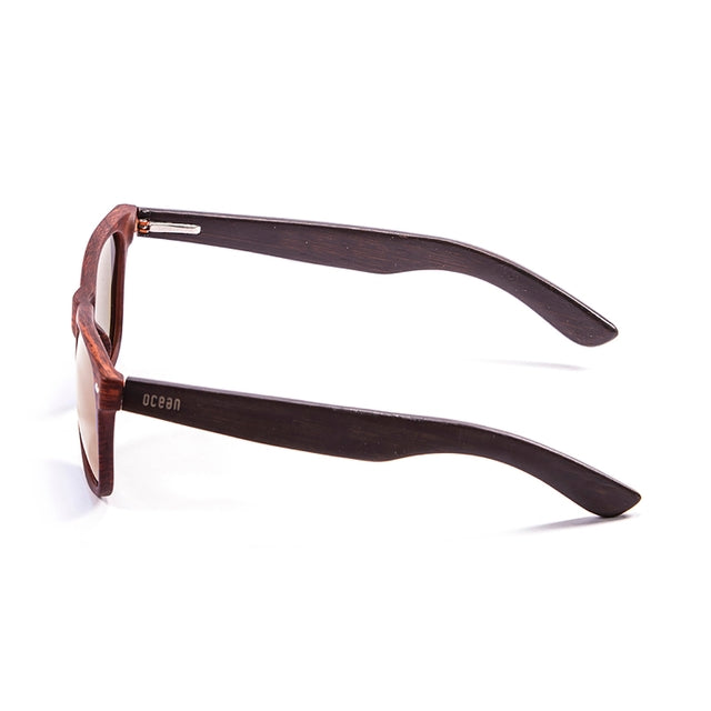 OCEAN GLASSES BEACH WOOD 50010.3 sunglasses featuring a full-rimmed rectangular frame in elegant brown color, suitable for all genders.