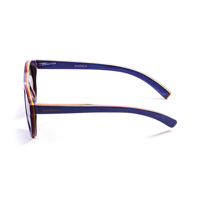 OCEAN GLASSES FIJI 54002.4 featuring a round wooden frame in vibrant blue color, designed for unisex wear.