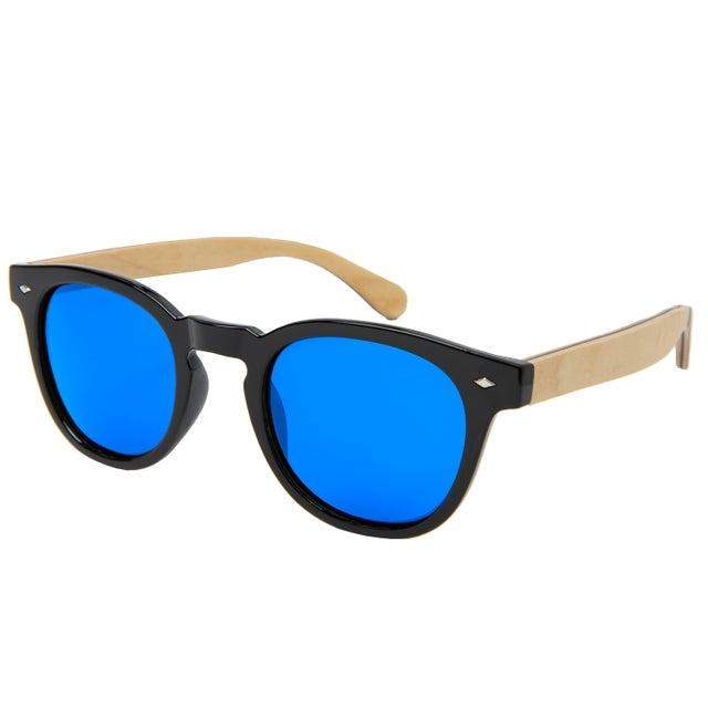 OCEAN GLASSES ILLINOIS 80001.1 featuring a full-rimmed round black frame, perfect for unisex wear.