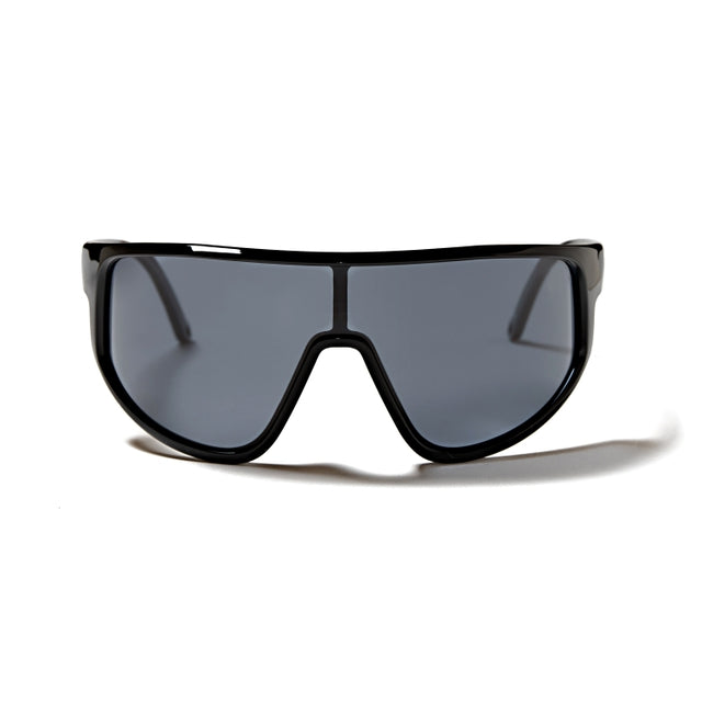 OCEAN GLASSES KILLY 39000.1 full-rimmed black eyewear with a modern warp shape, suitable for unisex wear.