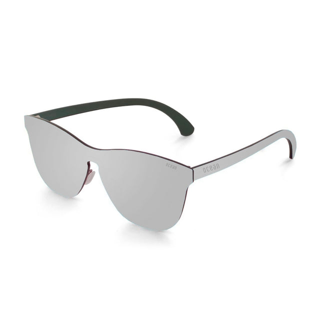 OCEAN GLASSES LA MISSION 25.9N in silver, featuring a round full-rimmed design, crafted from durable nylon material.