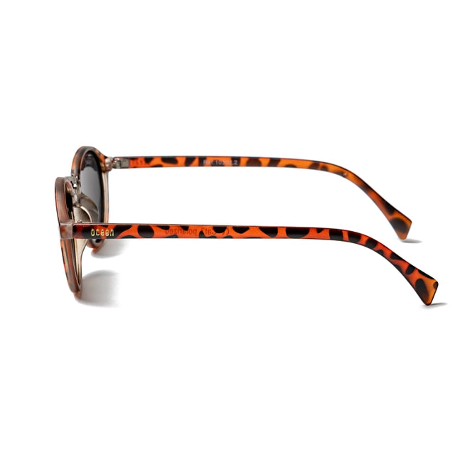 OCEAN GLASSES Lille 10302.2 featuring a round full-rimmed brown frame, suitable for unisex wear.