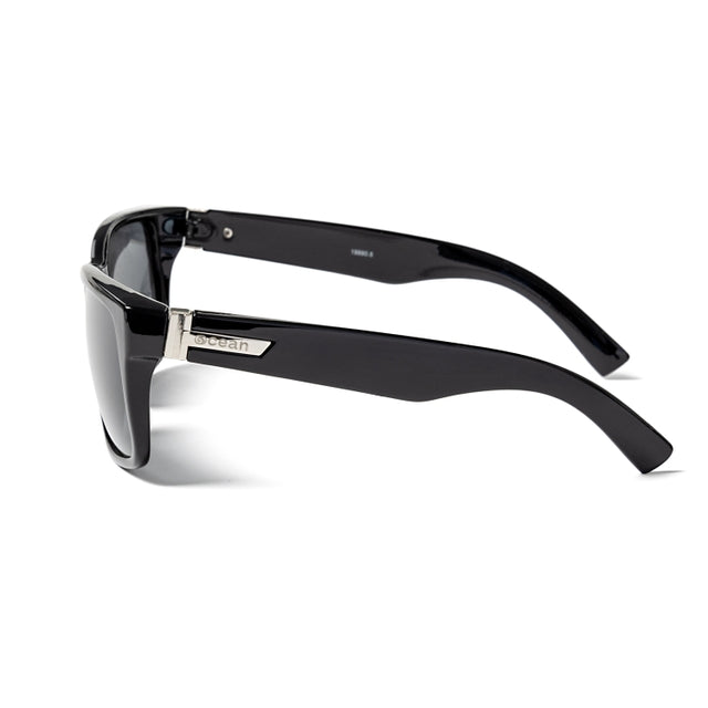 OCEAN GLASSES North Shore 19990.5 round full-rimmed sunglasses in black, showcasing stylish design and comfortable fit.