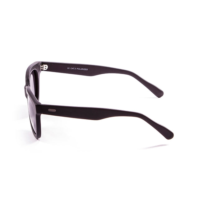 OCEAN GLASSES SAN CLEMENTE 61000.8, full-rimmed rectangular black glasses made from acetate, suitable for unisex wear.