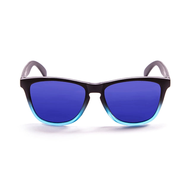 OCEAN GLASSES SEA 40002.117 black rectangular sunglasses with full-rimmed frame, suitable for unisex wear.