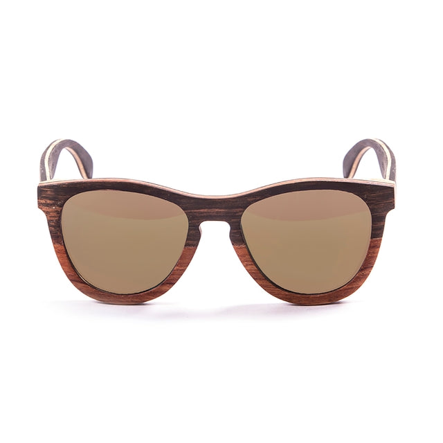 OCEAN GLASSES WEDGE 66000.0 featuring a full-rimmed round design in brown, made from durable plastic, suitable for unisex wear.