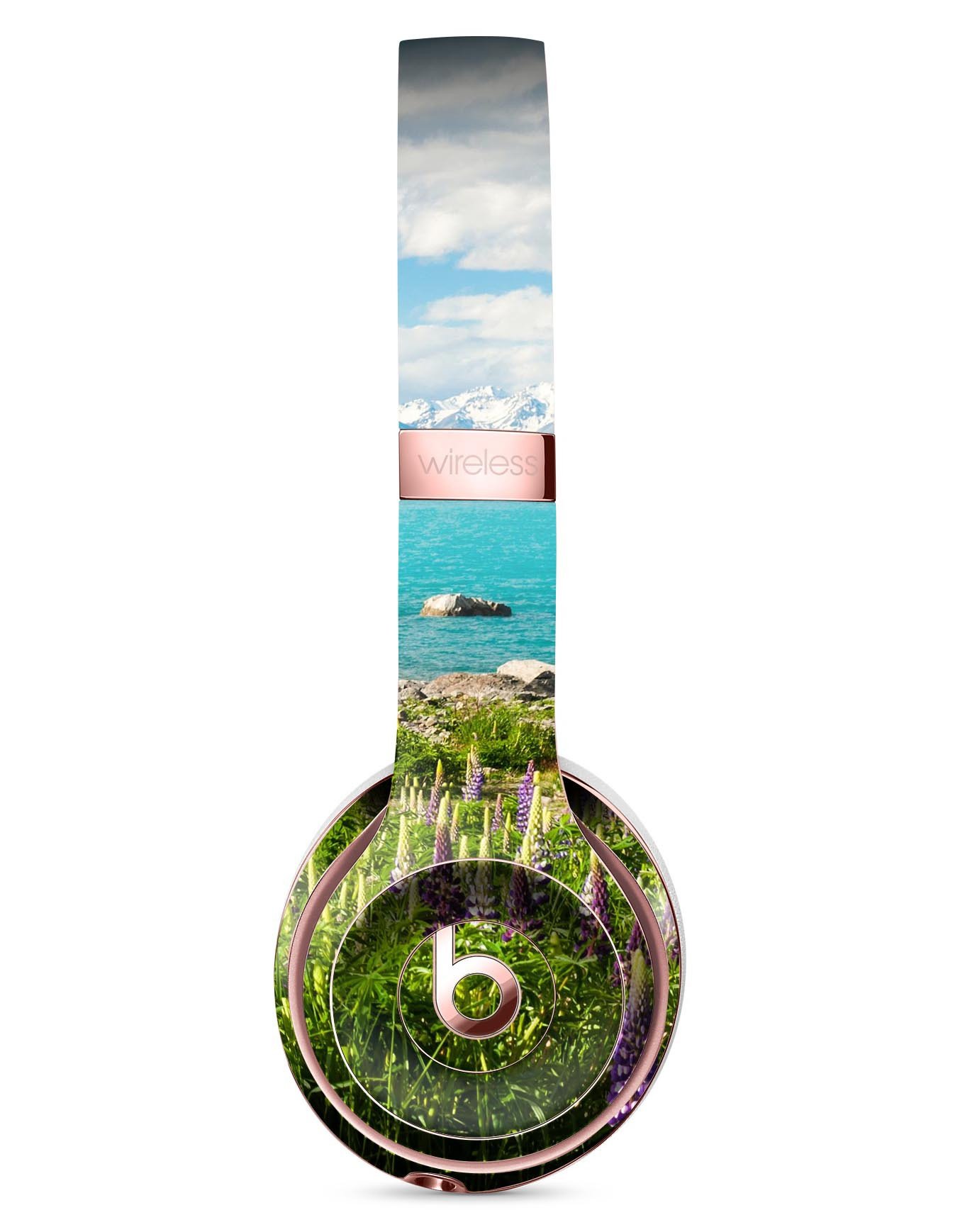 Vivid Paradise Full-Body Skin Kit for Beats by Dre Solo 3 Wireless, showcasing vibrant design and precise fit.