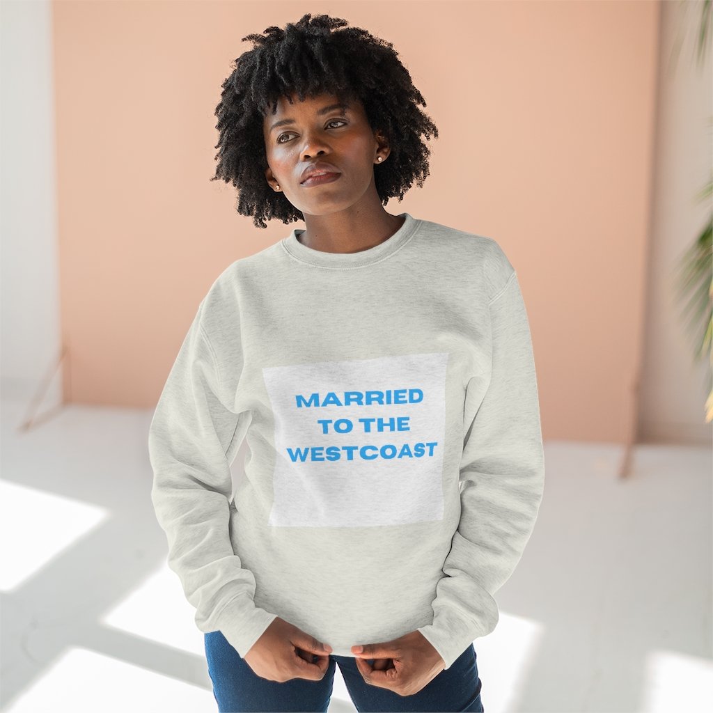 Westcoast Lover Cozy Crew Neck Sweater in soft fleece fabric, showcasing its tight-knit construction and regular fit.