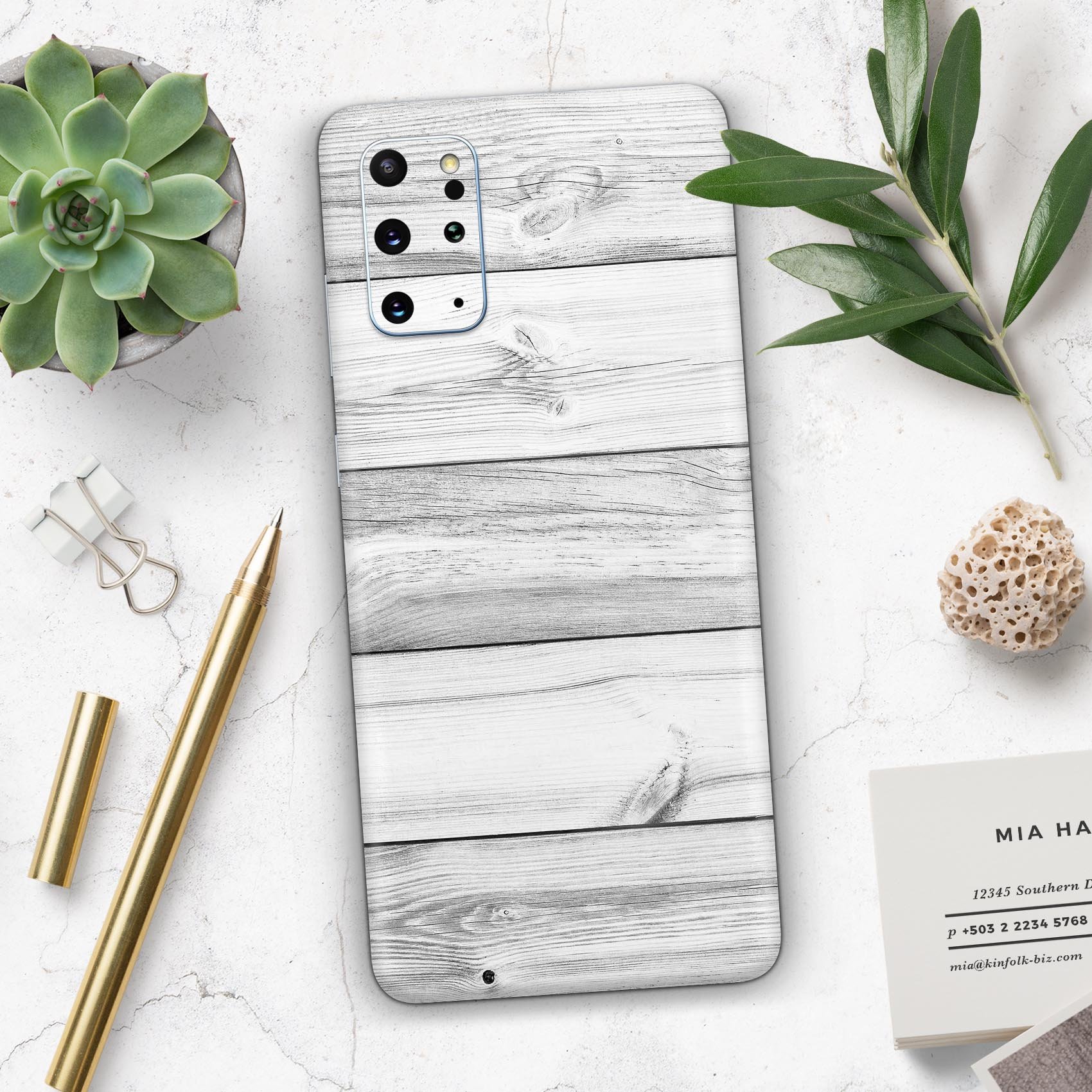 White and gray wood planks skin for Samsung Galaxy S-Series, showcasing a stylish design that enhances device appearance.