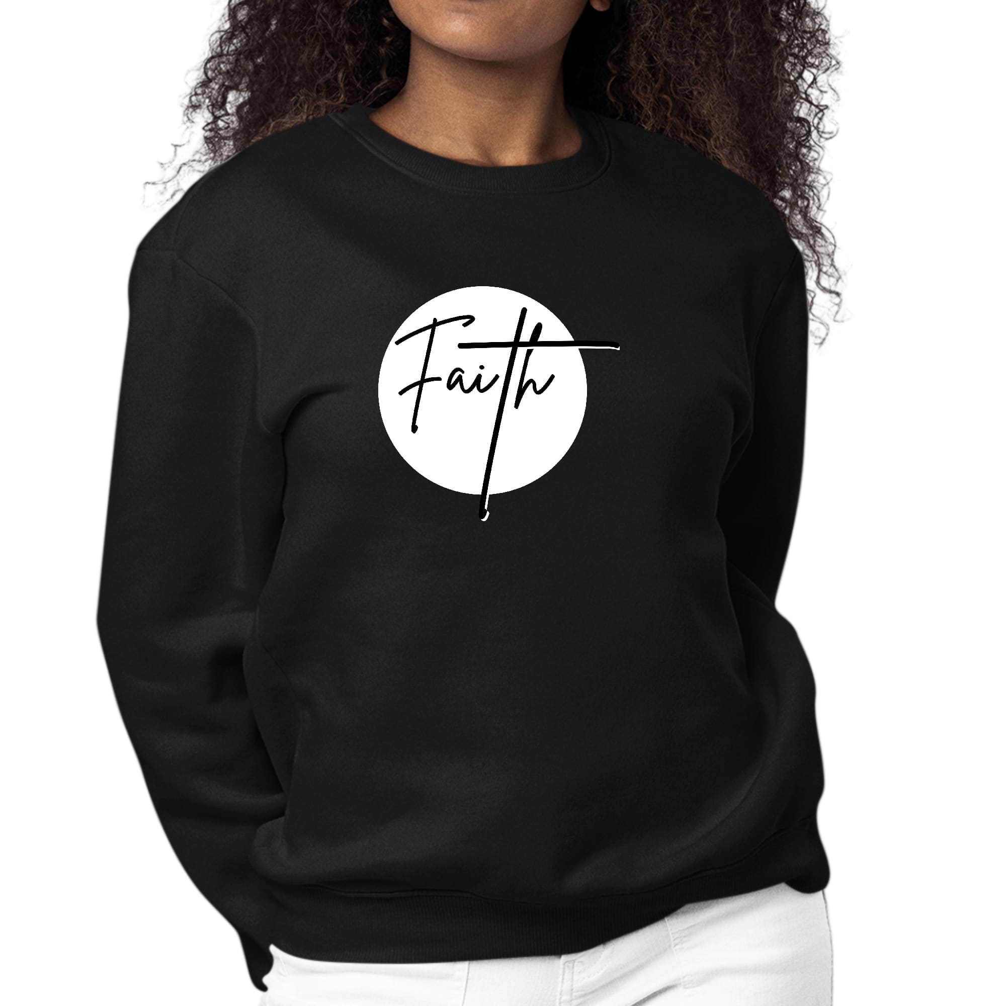 Women's Graphic Sweatshirt with Faith print in black and white, featuring long sleeves and a crewneck design, perfect for casual wear.